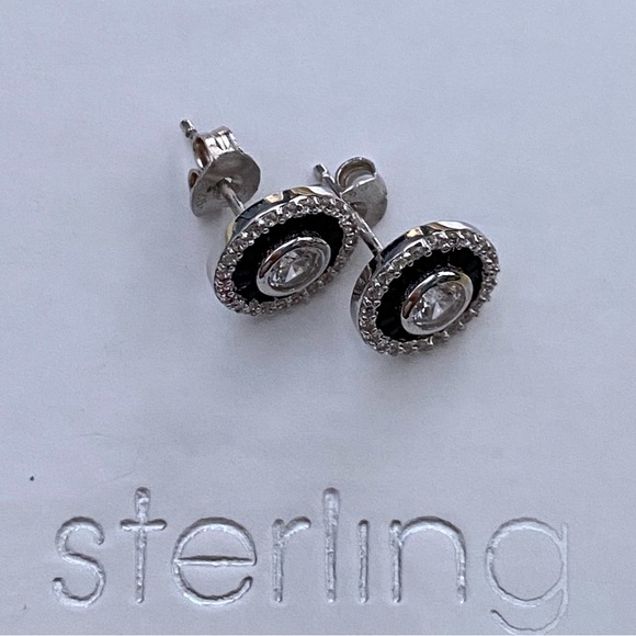 Elegant Sterling Silver 925: circular earrings with black stone accent. - Picture 3 of 9